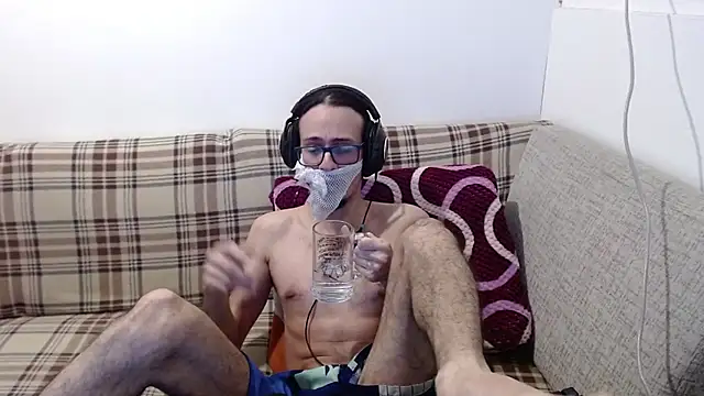 Chat +18 de cholitohermoso ao vivo