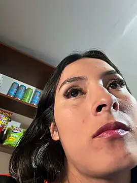 Cami_Leon2 XXX чат на живо