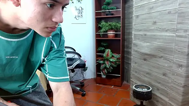 Ryan_grayx Live XXX-chat