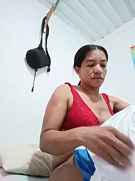 Bigassmommy_x's Live XXX Chat