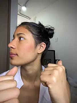 Chat XXX Live Valentinabaker