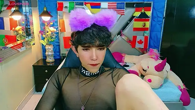 Alejandra_Raven Adlı Modelin Canlı XXX Sohbeti