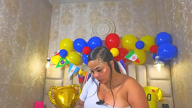EmilyQueen3x Obrolan Langsung XXX
