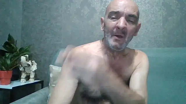 skorpibg65 Live XXX-Chat