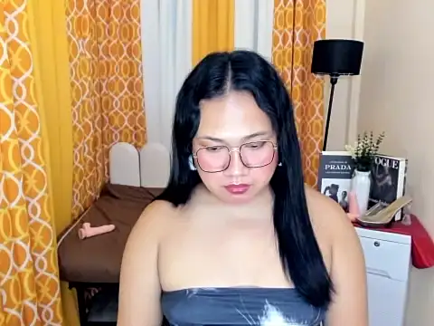 Živý XXX chat BigCockLexie