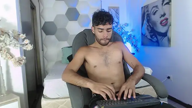 AlejandroGreco Chat XXX live