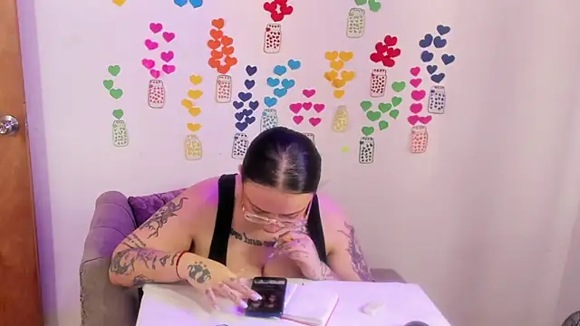 MiaYMolly's Live XXX Chat