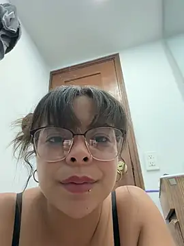MiaCollinssx Live XXX-Chat