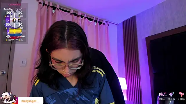 Molly_AのライブXXXチャット