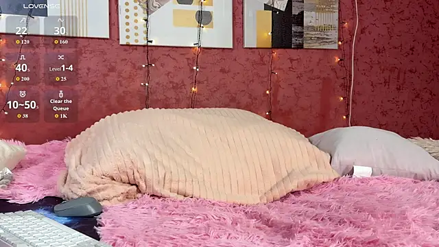 SlyFoxTales_ Chat XXX in diretta