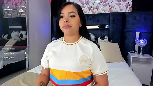Chat XXX en directo de MarianaGarciaa__