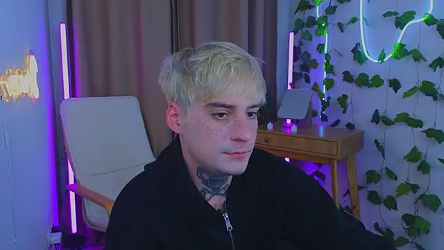 drillfi11 Live XXX-Chat