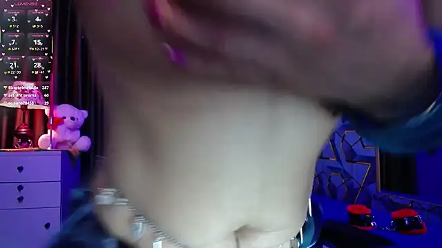 heyy_kiran Live XXX-Chat