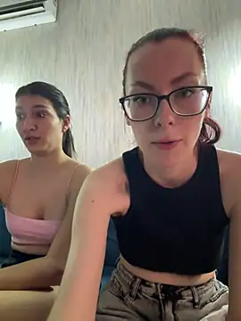 RussianGirls_: απευθείας συνομιλία ΧΧΧ