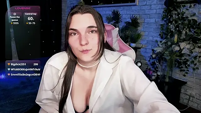 Rune_Veila's Live XXX Chat