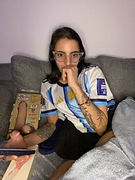 Poison_Ivy_29 Live XXX-Chat