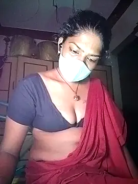 Tamil_Kavitha Chat XXX in diretta