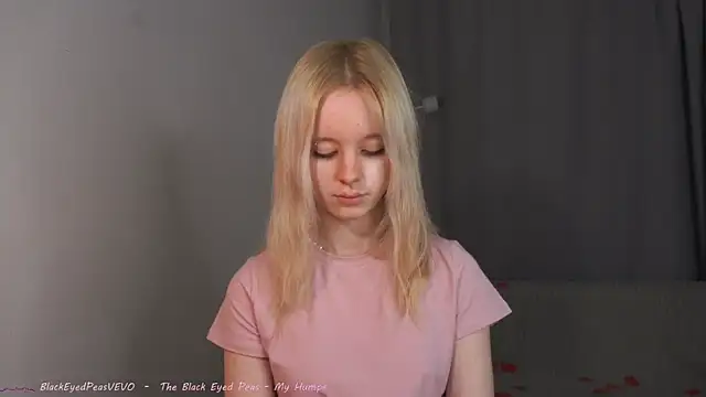 quake_123 Live XXX Chat