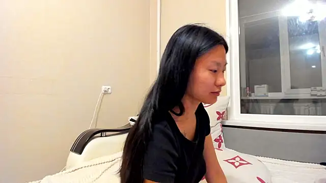 LeyaHanami live XXX chat