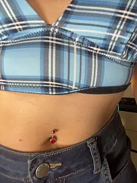 دردشة CurlyLara الجنسية المباشرة