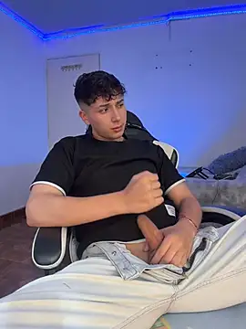 Živý XXX chat OLIVER_K