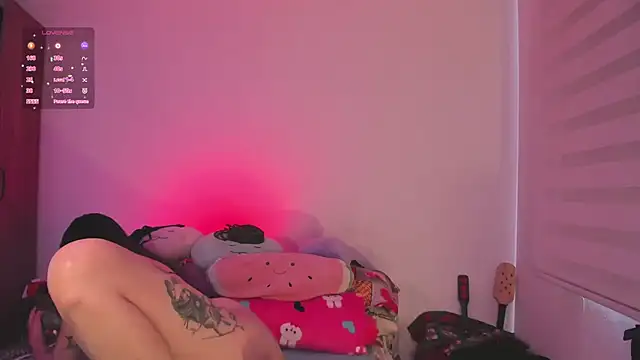K2xxKrawl Live XXX Chat