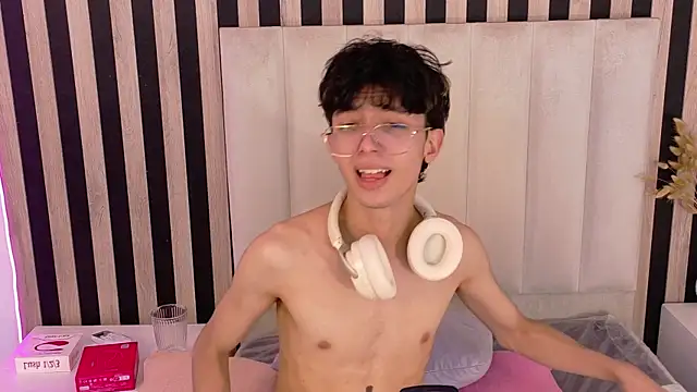Chat XXX Live Twink_Sebas7