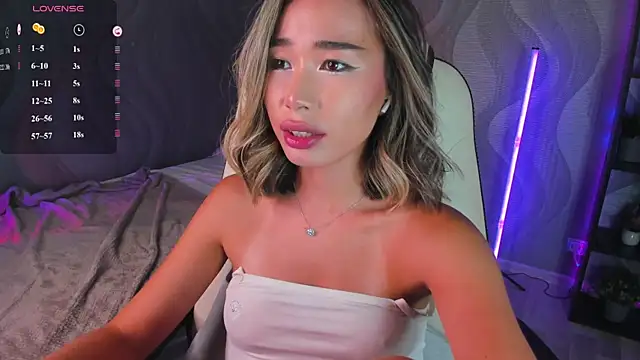 sensualily Webcam Show