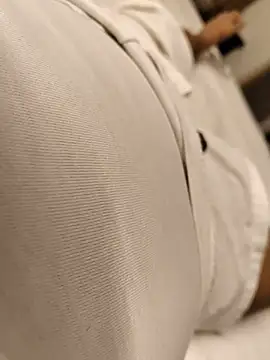 difficultylevelextreme100's Webcam Show