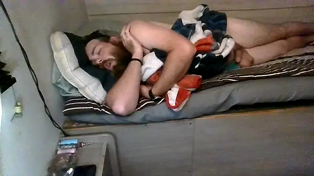 ThisGuy42o XXX чат на живо