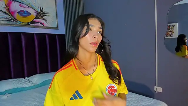 LauraAristizabal Adlı Modelin Canlı XXX Sohbeti