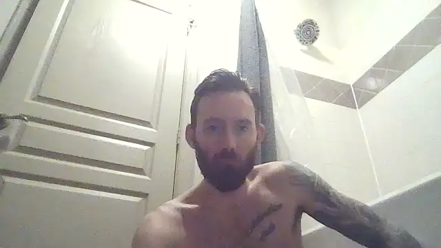 whowantsacreampie's Live XXX Chat
