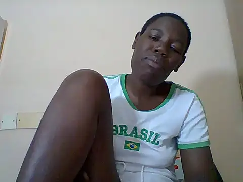 Blacksexyqueen24's Live XXX Chat