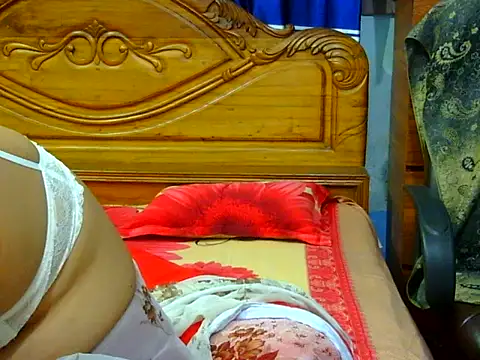 Horny_Doll24 Pertunjukan Webcam