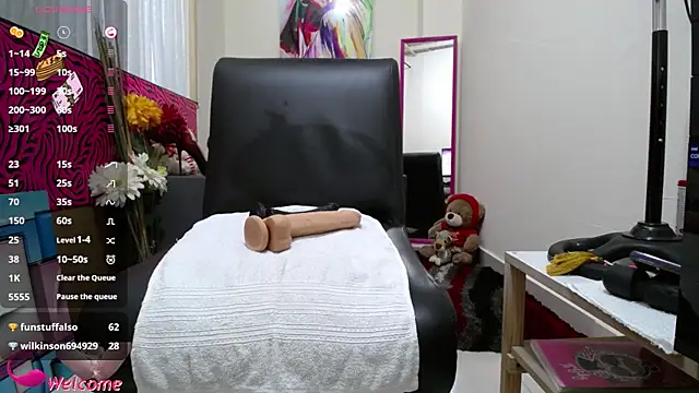 دردشة ViickySexy الجنسية المباشرة