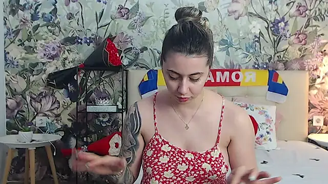 RoseDiamond06 Chat XXX in diretta