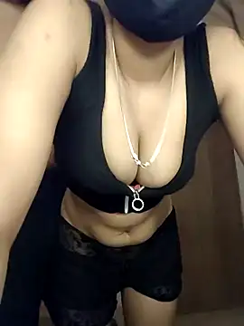 kiran-baby Adlı Modelin Web Kamerası Şovu