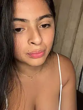 canelareina's Live XXX Chat