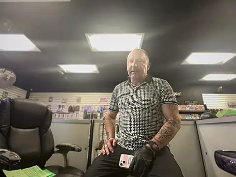 RawRyder8's Live XXX Chat