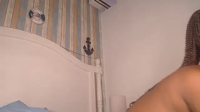 MichaelaCox Live XXX-Chat
