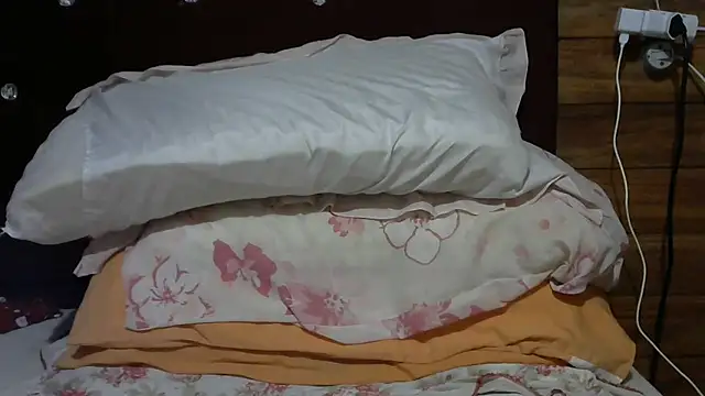 MARRENTINHA34's Live XXX Chat