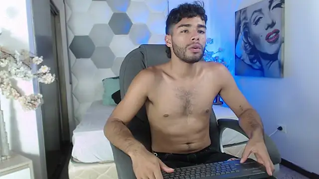 Show de AlejandroGreco na webcam