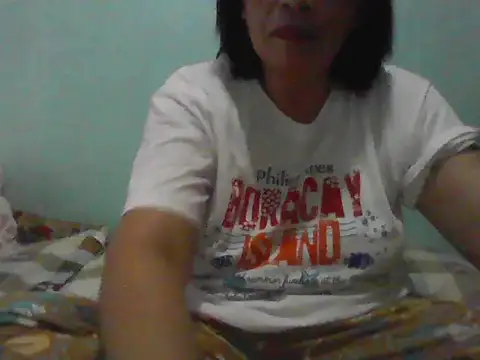 Chat XXX en directo de momshe2026