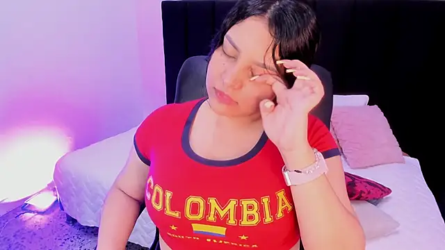 dullce77 Live XXX-Chat