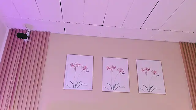 cherlyn_1's Live XXX Chat