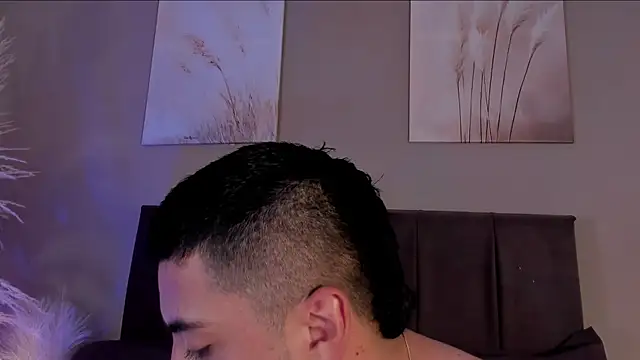 دردشة Alexander_Diazz الجنسية المباشرة