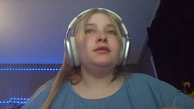 Light_Luna Live XXX Chat