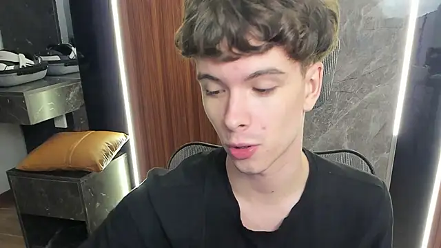 calvin_love_you Live XXX Chat