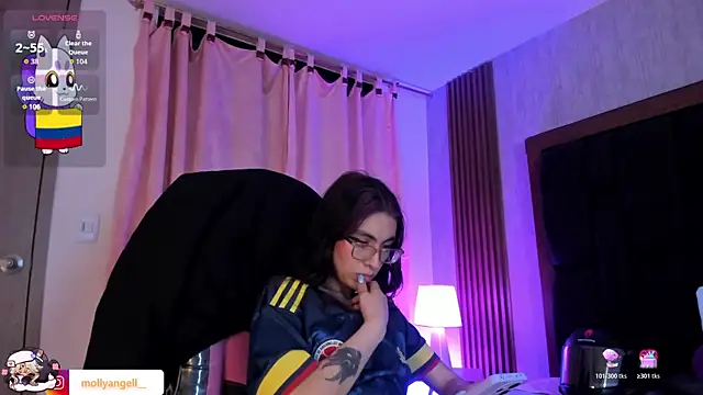 دردشة Molly_A الجنسية المباشرة