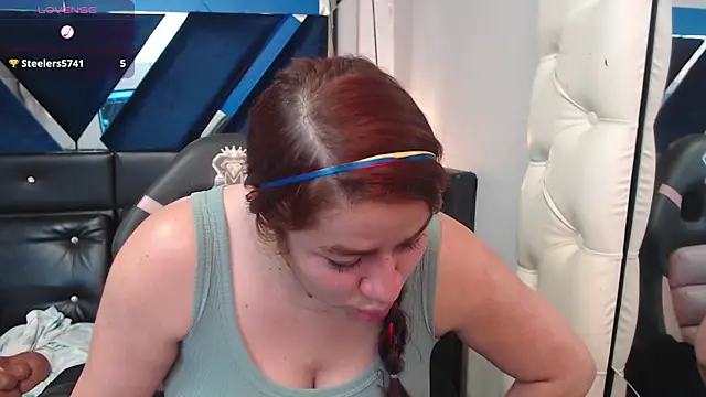 Chat XXX en directo de Alison-mar